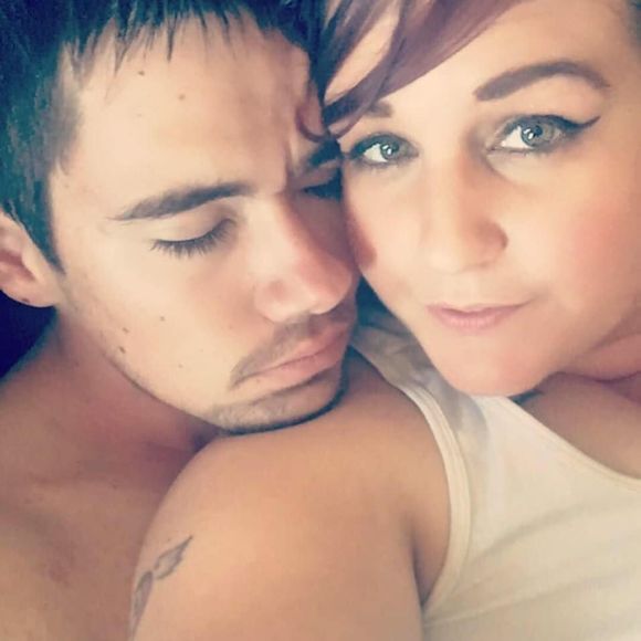 Meet your Posher, Shelly - Picture 1 of 1